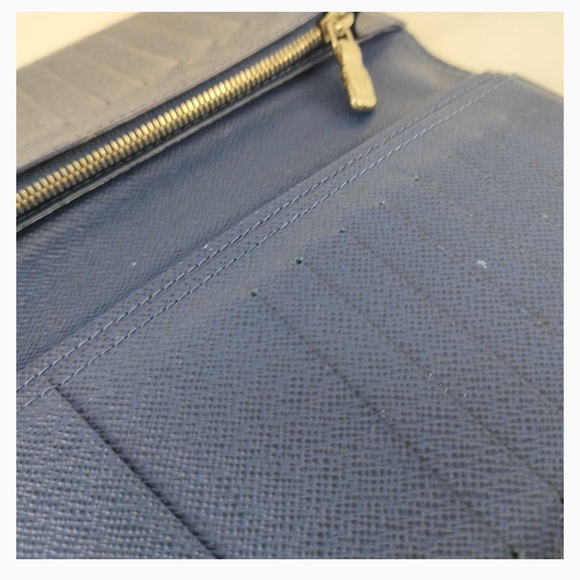 Louis Vuitton Thai Carama Bifold Wallet - Picture 6 of 9